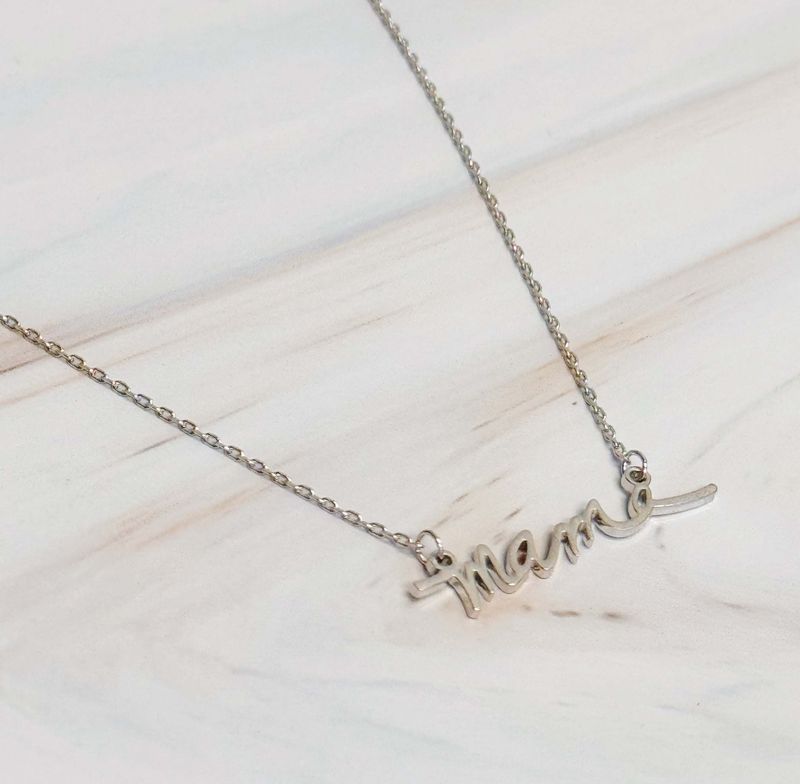 Mama Script NecklaceMama Script Necklace_voghion.com