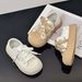 2024 Scarpe casual con testa a conchiglia alla moda in edizione coreana bianca per bambini nuovi della primavera 2024 per ragazzi e ragazze_voghion.com