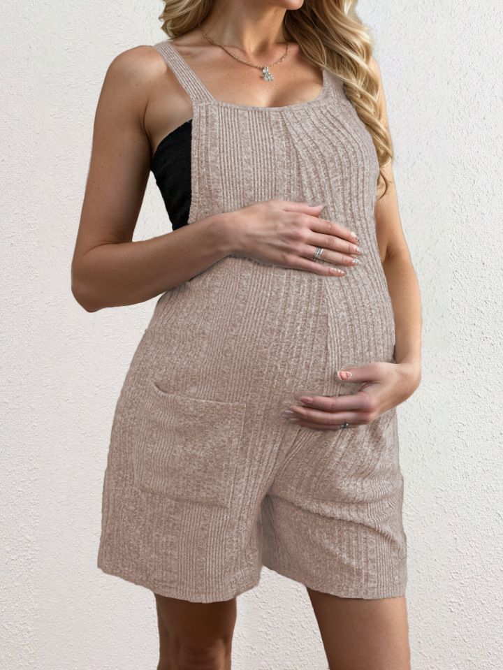 Family matching 2024 Spring and Summer Independent Station New Maternity Bib Jumpsuit Shorts Maternity Wear_voghion.com