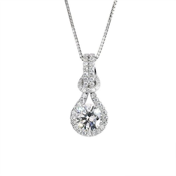 Nouveau collier pendentif Pipa en moissanite simulée de 2 carats avec huit cœurs et huit flèches, chaîne de clavicule de tempérament féminin, cadeau d'anniversaire_voghion.com
