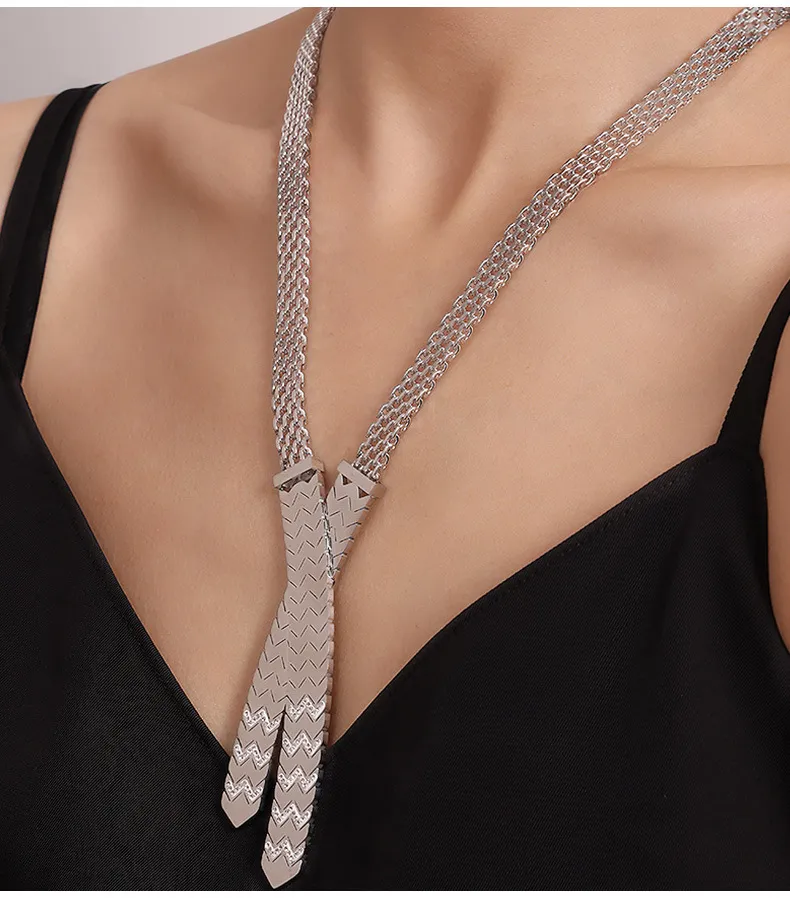 New Niche Design Fashionable Personality Titanium Steel Plated Dia Cross Pendant Necklace Jewelry_voghion.com