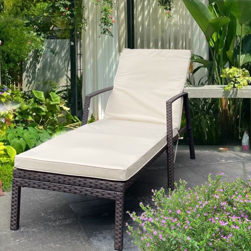 Outdoor Patio Lounge Chairs Rattan Wicker Patio Chaise Lounges Chair_voghion.com