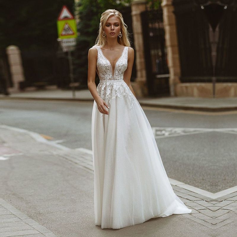 Vestido de novia temático para mujer, vestido de novia ligero francés, perspectiva de Súper Hada, cuello en V profundo, vestido de novia delgado y sexy_voghion.com