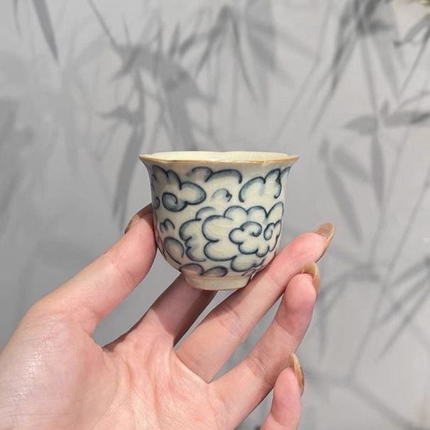 Beige Ru Kiln Handle Xiangyun Teapot Household Ceramic Brewer Blue And White Kung Fu Tea Set_voghion.com