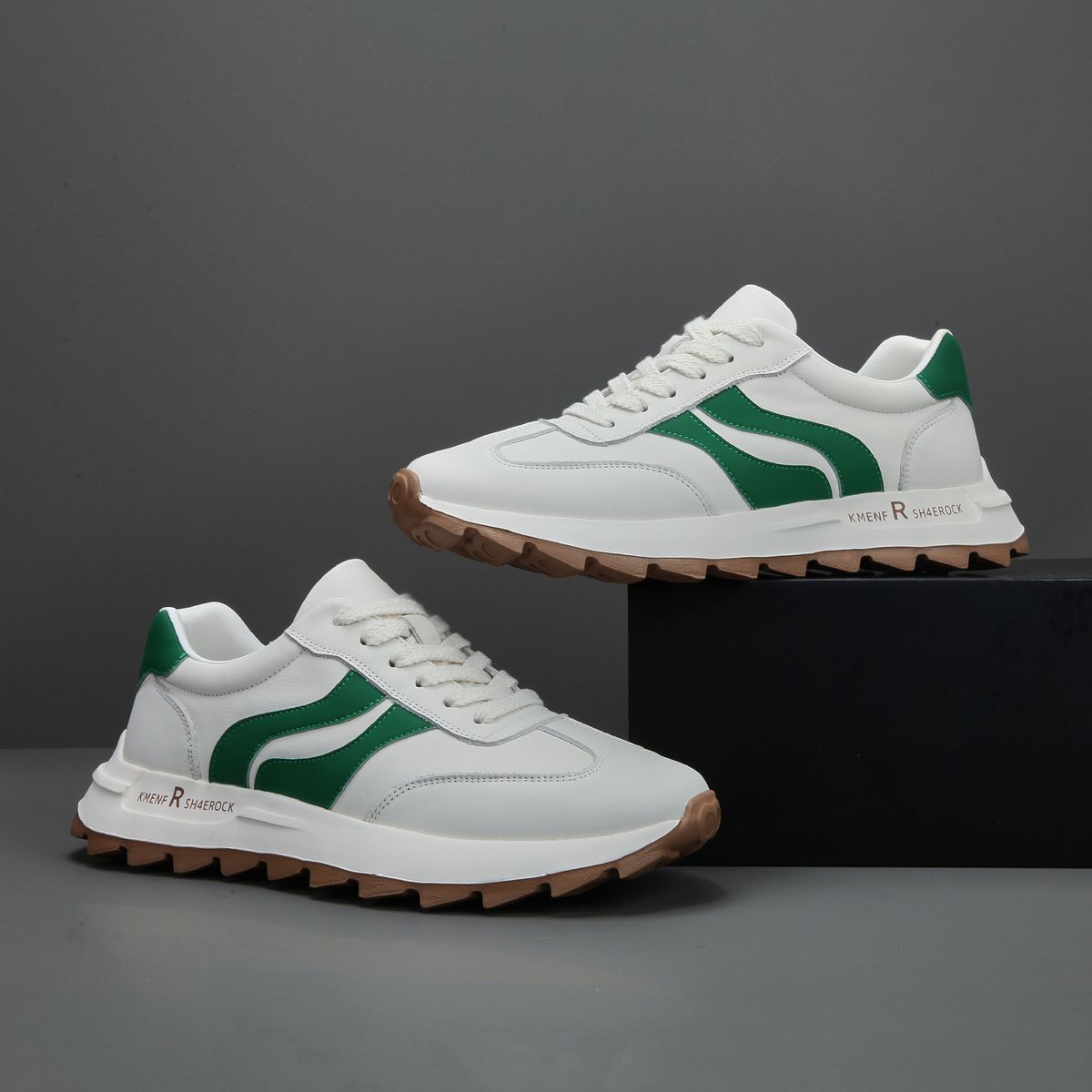 Pantofi sport germani cu toc plat, din piele, cu vârf rotund și model patchwork, din dantelă și piele de vișinie_voghion.com