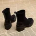 Sapatos curtos para mulher Botas femininas pretas de cano curto Calçados de meia Botas de combate Salto muito alto Camurça Estilo punk Salto alto_voghion.com