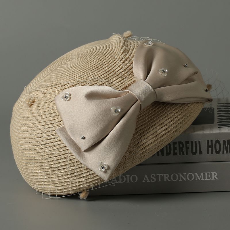 Elegante Baskenmütze aus französischem Netzstoff mit Schleife und Stroh, für Damen, Frühlings- und Sommermode, vielseitiger Sonnenschirm, Beanie im englischen Stil, 2025, Neu_voghion.com