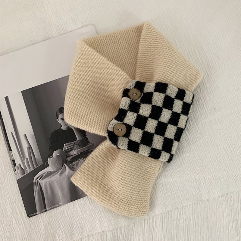 Winter plush scarf, cute style, comfortable and warm, fashionable design can be matched with any outfit, strong practicality
_voghion.com