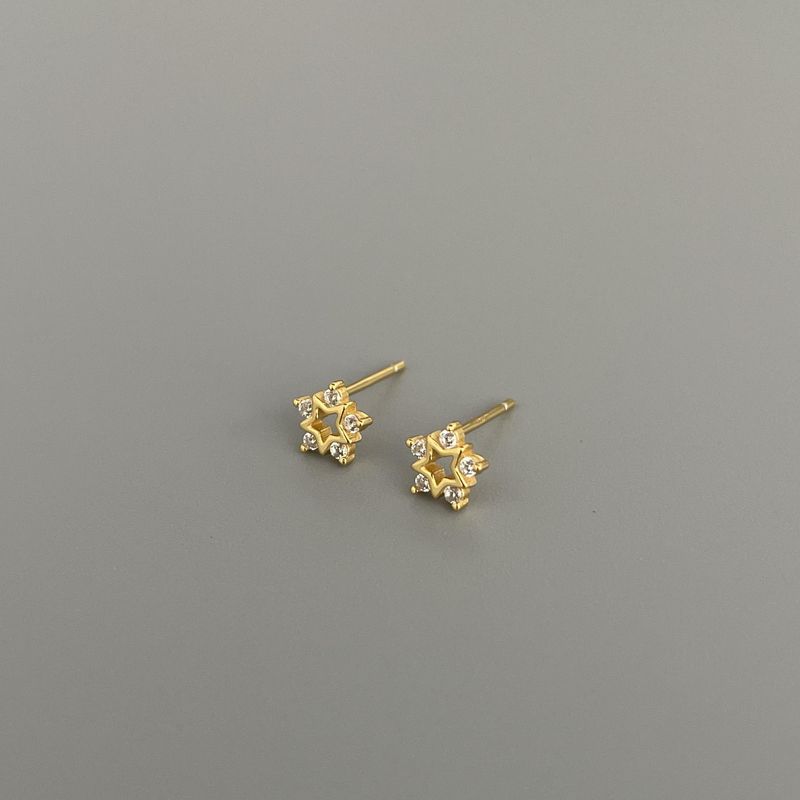 Tiqi S orecchini a forma di stella piccola mini cava in argento puro per donna, squisiti e semplici, incastonati con pentagramma in zirconio bianco_voghion.com