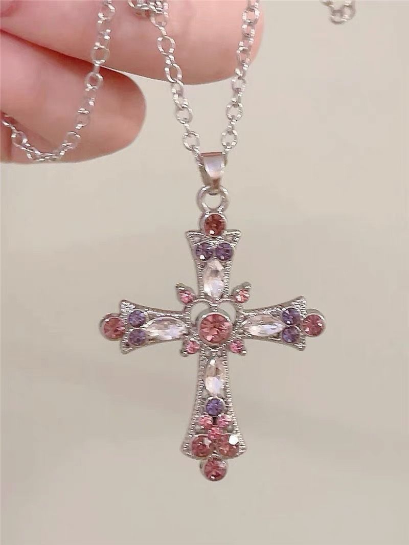 Collana con croce intarsiata pesante per donna, stile gotico Y2K, dolce e cool, design da ragazza hot, catena per clavicola_voghion.com