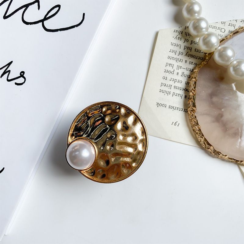 Mobile Phone Airbag Bracket With Adhesive, Stretchable And Foldable Creative Metal Large Pearl Desktop Lazy Support Ring_voghion.com