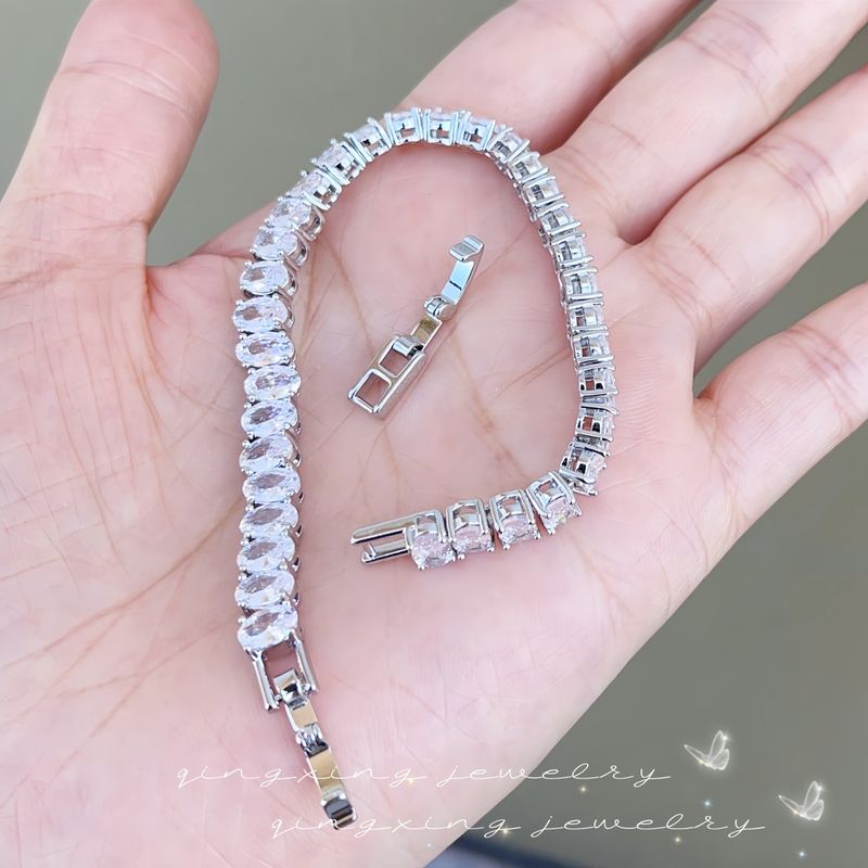 Hip Hop Zirkon Armband Leichter Luxus Stil High-End-Feeling Unisex Oval Einreihig Volldiamant Tennisschmuck_voghion.com