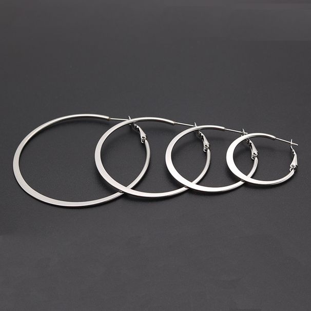 Orecchini a cerchio semplici alla moda con nappa grande, tondi e piatti, in acciaio al titanio, 2023_voghion.com