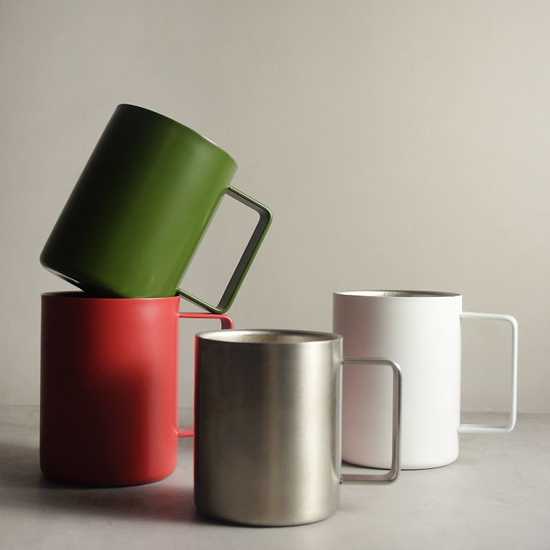 Doppelwandiger Isolierbecher aus Edelstahl 316 im nordischen Stil – hitzebeständige Kaffeetasse mit Henkel und Messmarkierungen_voghion.com