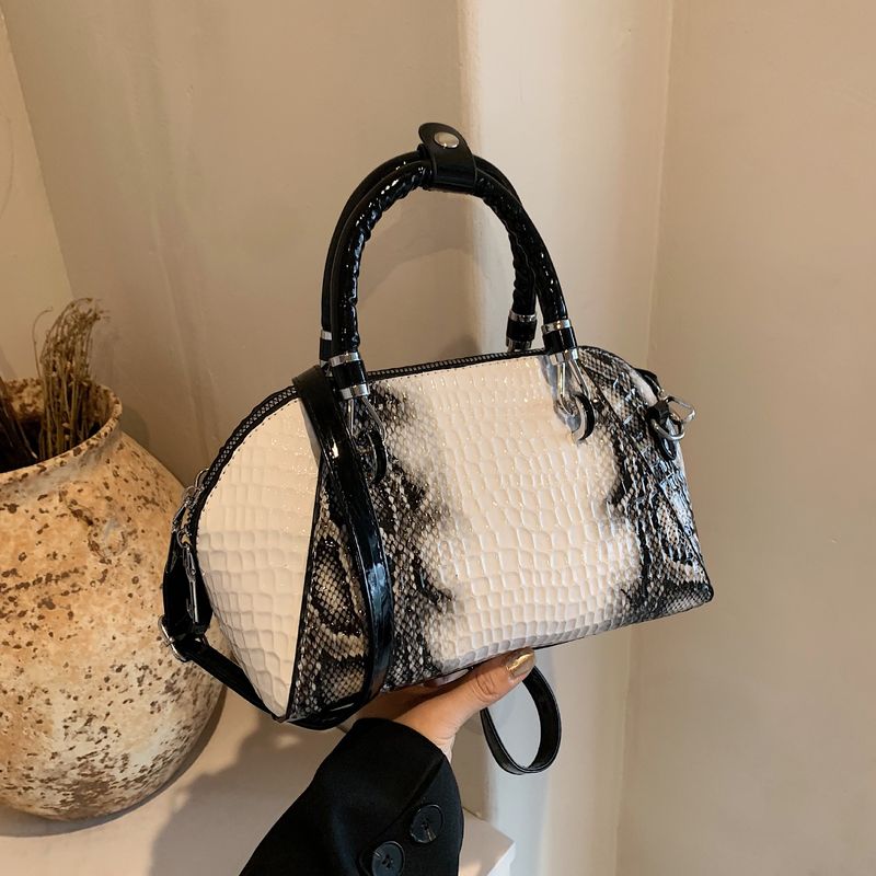 Women's Crossbody Bag Crocodile Shell Bag Women's Fashion Handbag Large Capacity Single Shoulder Crossbody Bag_voghion.com
