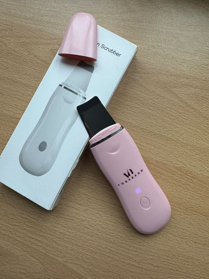 Facial Skin Scrubber, Ultrasonic Skin Spatula Face Blackhead Remover Machine_voghion.com