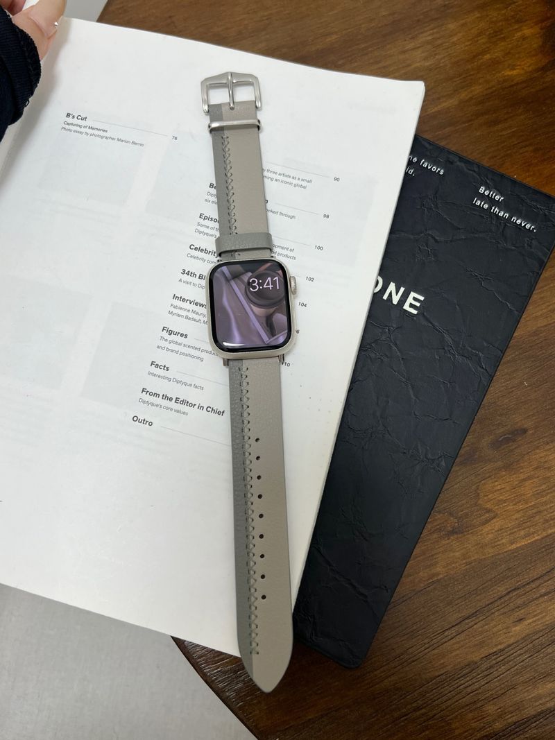 Urrem til iWatch 42/44/45/46/49 mm 38/40/41 mm PU-læder modeurrem til urserien Ultra2-serien 10/9/8/7/6/5/4/3/2/1_voghion.com