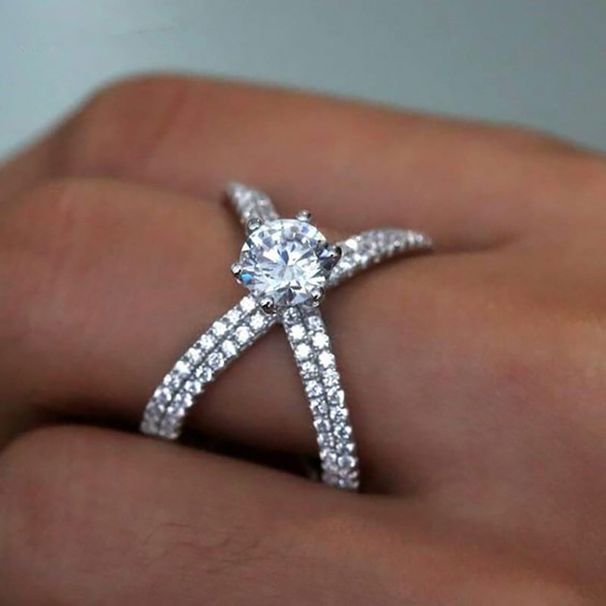 Cao Shi's Light Luxury and Unique Design New for Women's Fashion Personality Cross Style Hot selling Ring_voghion.com