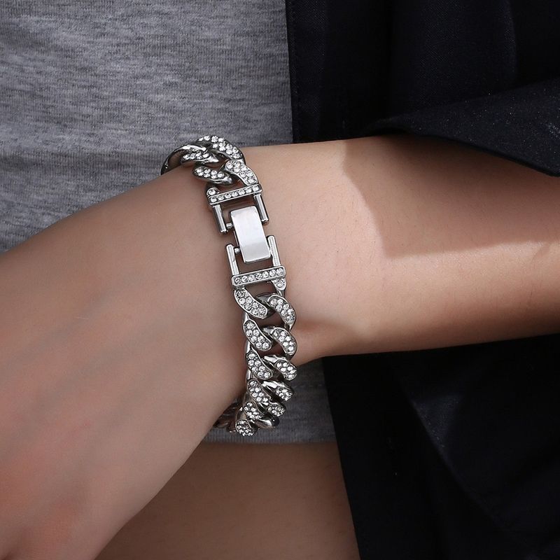 Bracciale da uomo punk in acciaio al titanio semplice con taglio tridimensionale, stile HIPHOP, per coppie alla moda_voghion.com