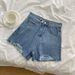Internetkändisars korta jeansshorts med hög midja för kvinnor sommaren 2024, nya vida ben med hål som ser smalare ut._voghion.com