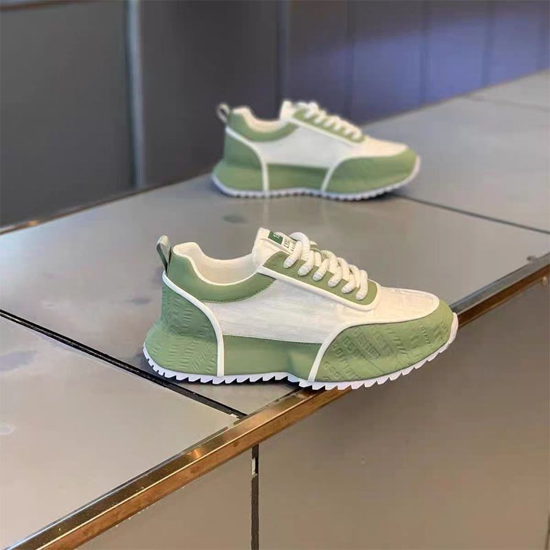 Scarpe casual di fascia alta comode e leggere in tessuto traspirante per l'estate 2024 da uomo, versione coreana alla moda_voghion.com