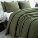 Military Green Breathable Queen Size Comforter Sets, All-Season Down-Alternative 3-Piece Bedding Set_voghion.com