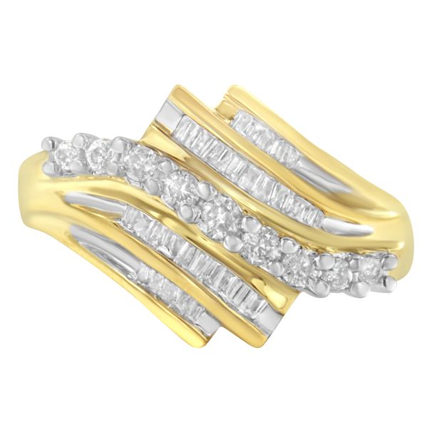 10K Yellow Gold Round and Baguette Diamond-Cut Ring (1/2 Cttw, I-J Color, I1-I2 Clarity)_voghion.com