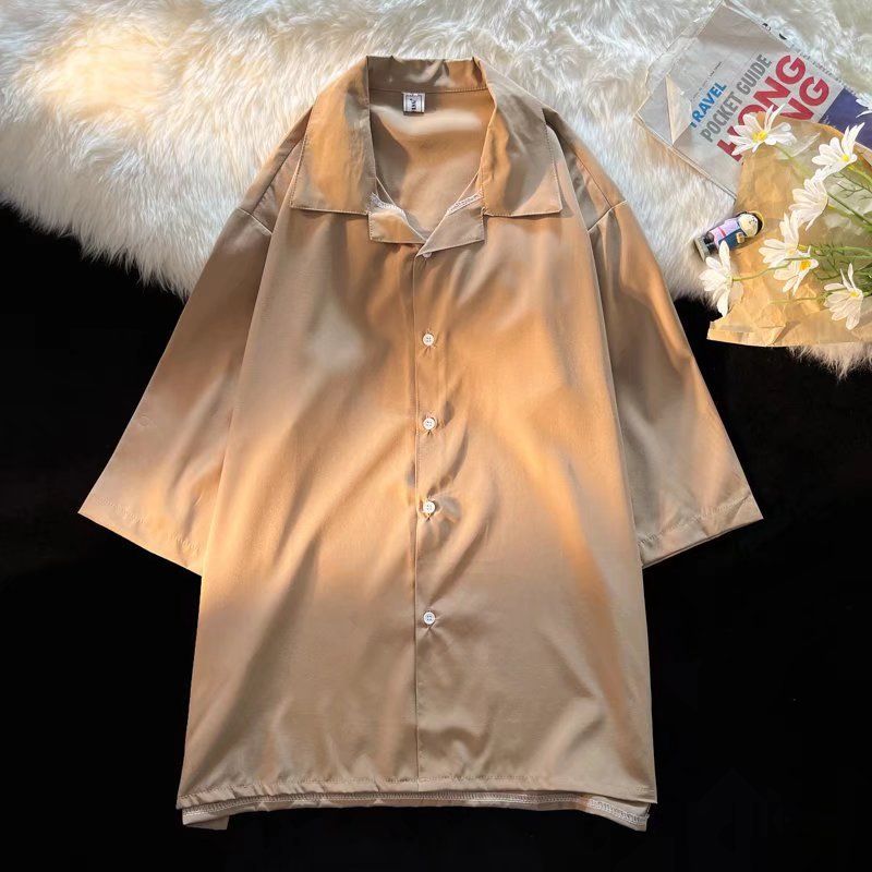 Camicia con colletto da uomo, camicia estiva da uomo sottile a maniche corte, drappeggiata, giovane, bella, in seta ghiacciata, a maniche corte_voghion.com