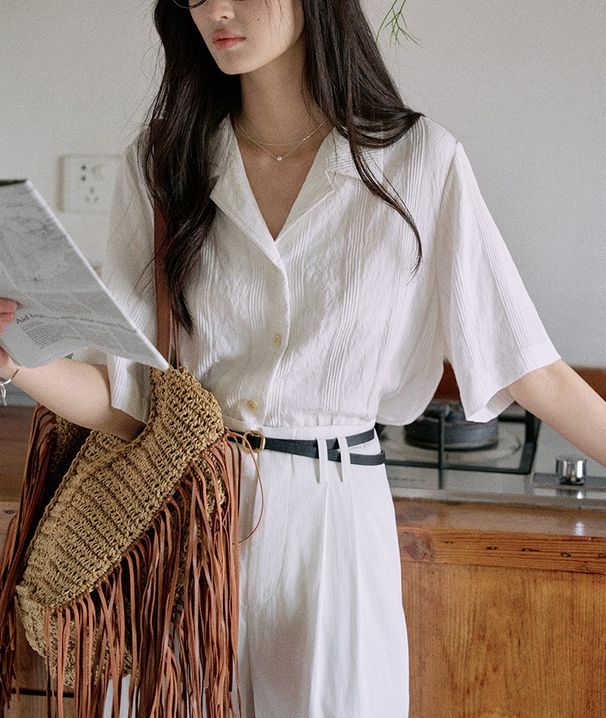 Camicia casual estiva francese da donna con colletto cubano a maniche corte e ampia Jicoutre "Nanyang Holiday"_voghion.com