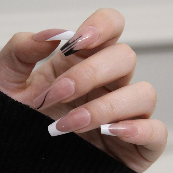 Μεσαίου μήκους 24 τμχ Τετράγωνα γαλλικά ψεύτικα νύχια πρέσα σε λευκή άκρη Σχέδια ψεύτικα νύχια με στρας Πλήρες κάλυμμα F Rhineste_voghion.com