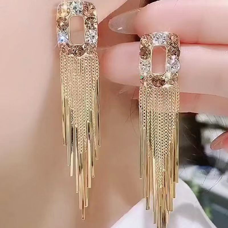 Women's earrings heavy industry, high-end sense, sterling silver needles, niche light luxury, personalized fashion, stunning earrings_voghion.com