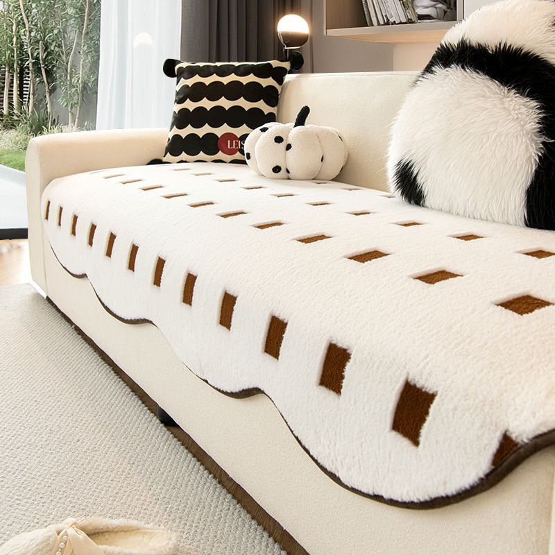 Modern Geometric Plush Sofa Pads – Customizable Non-Slip Covers For Sectional Sofas (Premium Faux Fur, Checkerboard Design, Multi-Size Options)_voghion.com