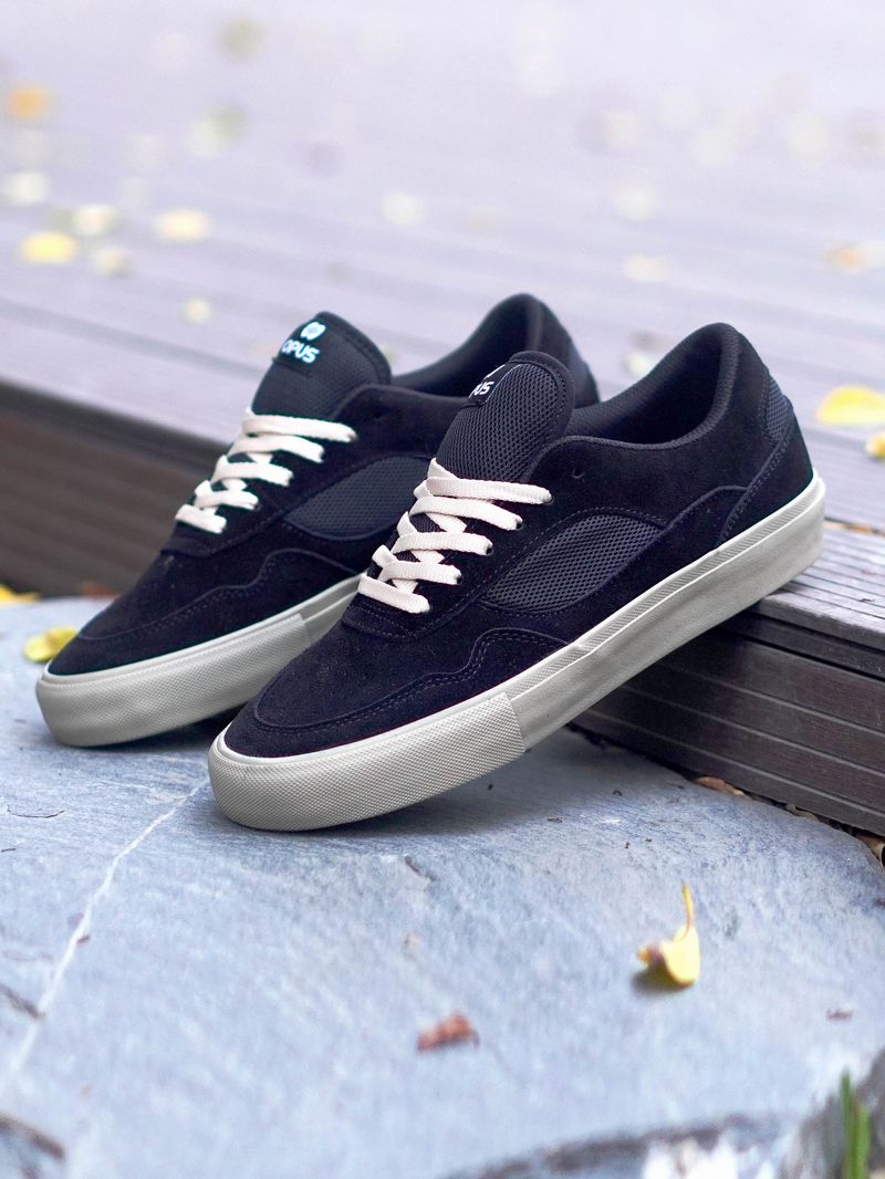 Ollie Vulcanized Bottom Street Tip Turning Low Ankle Skateboard Shoes_voghion.com