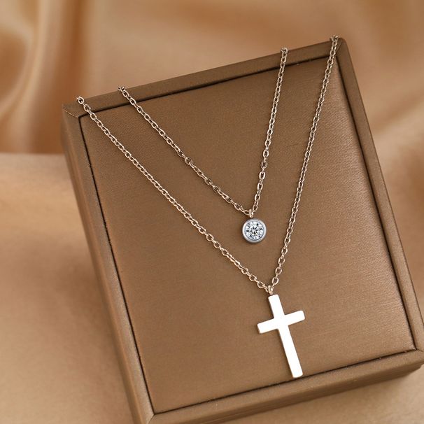 Collana con croce di personalità di nuovo stile in acciaio inossidabile con perline di zircone intarsiate e catena per clavicola di perle impilabili a strati_voghion.com