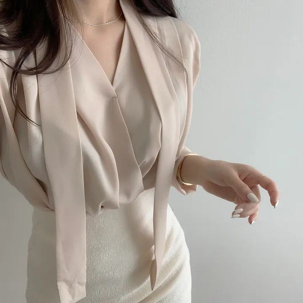 Camicia piccola con scollo a V e cinturino con fiocco alla moda coreano chic 2024 primavera/estate Pure Desire_voghion.com