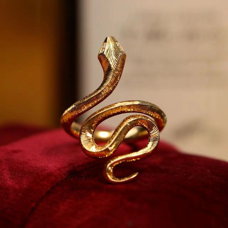 Gold-Plated Textured Vintage Style Wrapped Snake Shape Micro-Inlaid Adjustable Open Ring_voghion.com