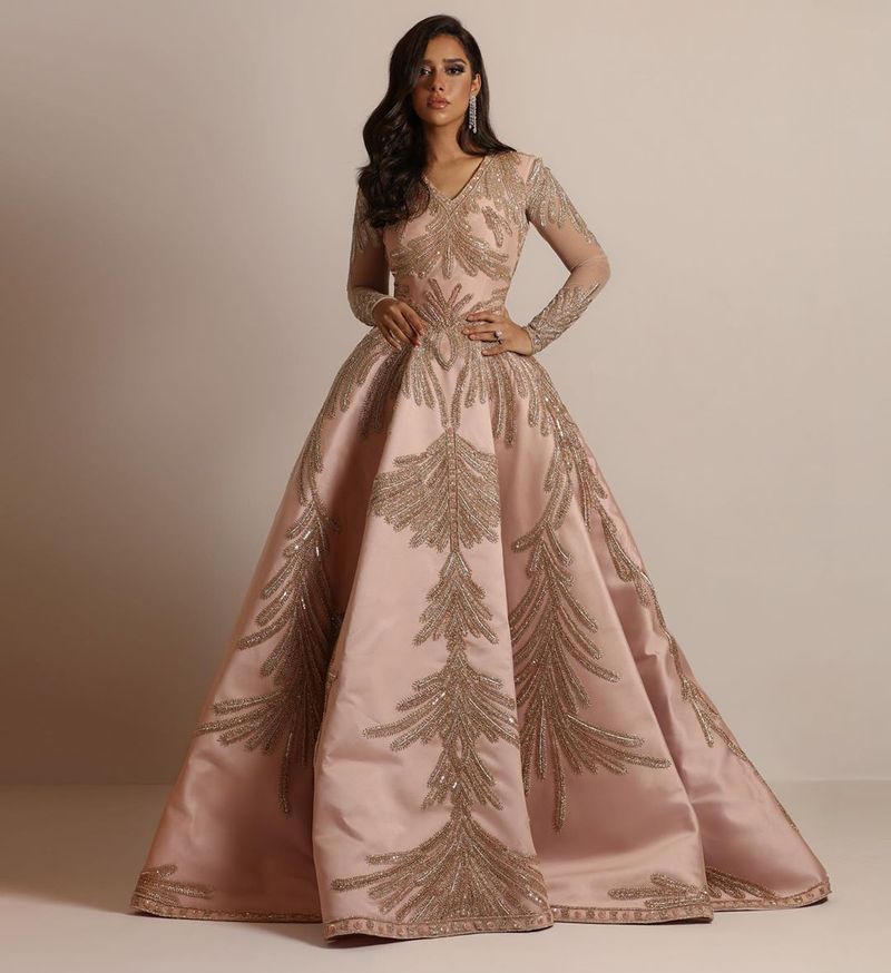 Ropa de mujer primavera nuevo vestido de mujer de tela brillante bronceado de manga grande vestido de banquete sexy vestido de noche_voghion.com