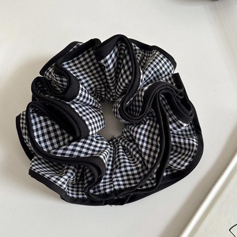 Fermaglio per capelli con fiocco a quadri bianco e nero, accessorio per capelli con fiori e chignon stropicciato_voghion.com