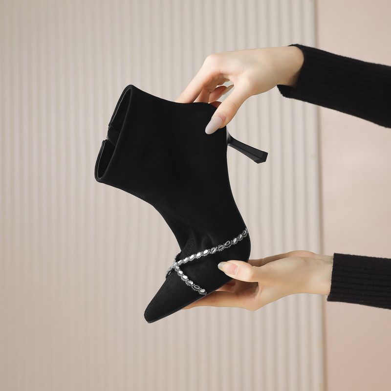 Cameido Women's Fashion Pointed Toe Suede Heel Short Boots With Rhinestones For Autumn And Winter_voghion.com