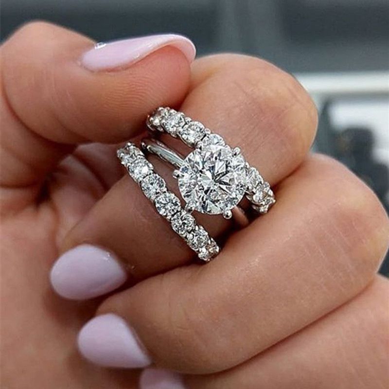 New Fashion OL Three Sets Of Luxurious Wearing Rings Strength_voghion.com