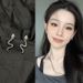 Orecchini a forma di serpente in argento con zircone a forma di S, stile minimalista, personalità creativa, design squisito e piccolo, per le donne_voghion.com