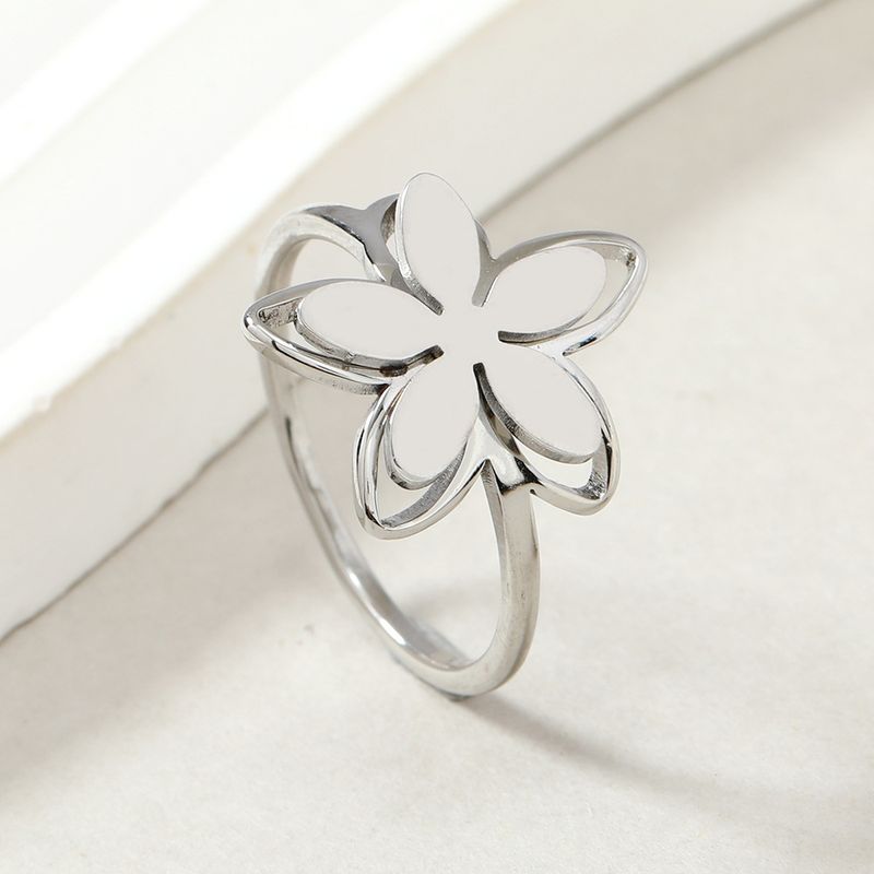 Titanium ring for women with a design sense of hollowed out double-layer flower ring, niche light luxury handmade_voghion.com