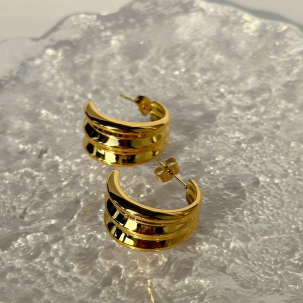 INS Fashionable Niche INS Retro Titanium Steel Polished Irregular Three Layer Earrings_voghion.com