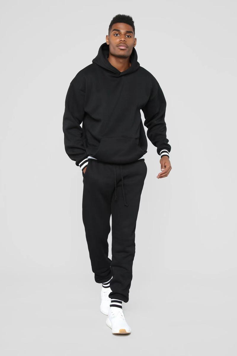 Conjunto deportivo informal con capucha de dos piezas para hombre con sudadera de patchwork con bloques de color_voghion.com