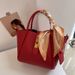 Red Wedding For Bride 2025 New Niche High-end Crossbody Handbag Basket Bucket Bag_voghion.com
