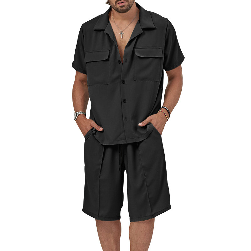 Zweiteiliges Herren-Set mit Revers, lässigem Hemd und Shorts_voghion.com