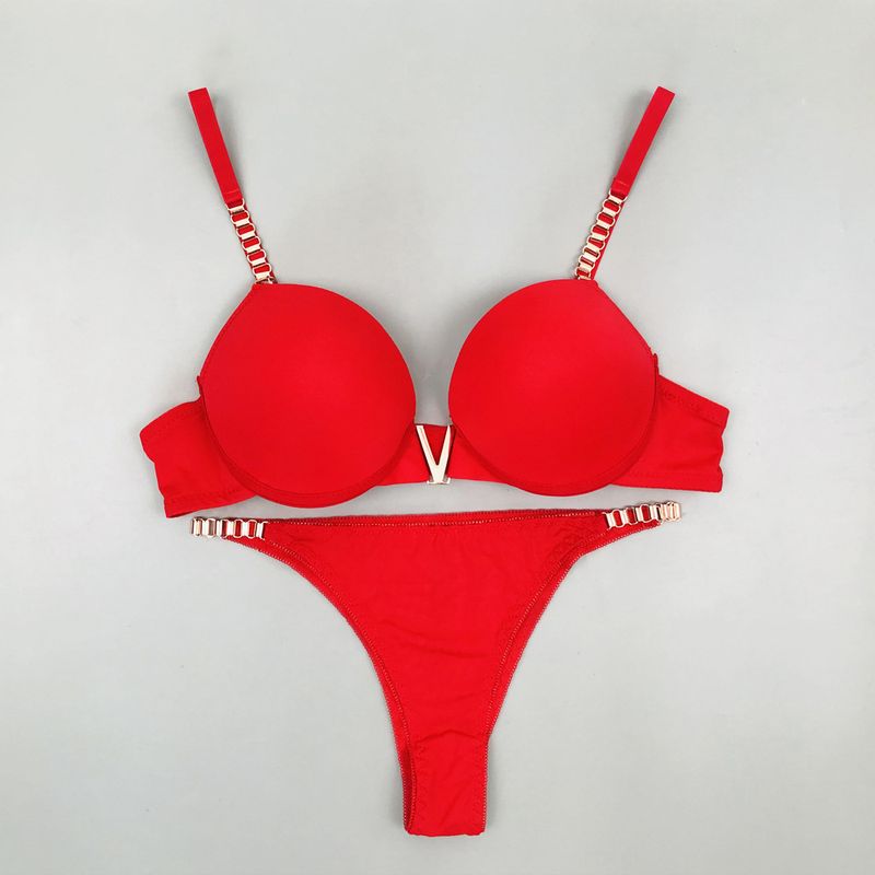 sexy bra V-shaped metal underwear suit hot girl low-waisted thong chain panties T pants bra_voghion.com