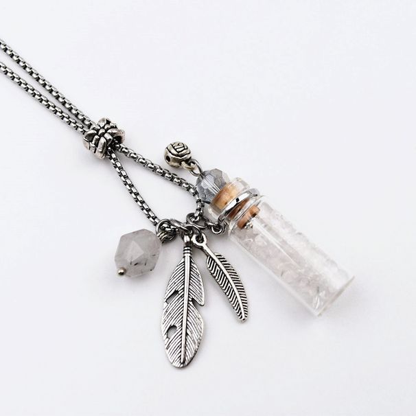 Collana con ciondolo in bottiglia di vetro, diffusore di cristallo per aromaterapia con olio essenziale ricaricabile, collana con ciondolo in profumo_voghion.com