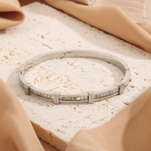 Doppellagiges geometrisches Armband – einfaches offenes Zirkon-Design (kalter Stil, hochwertiger Modeschmuck)_voghion.com