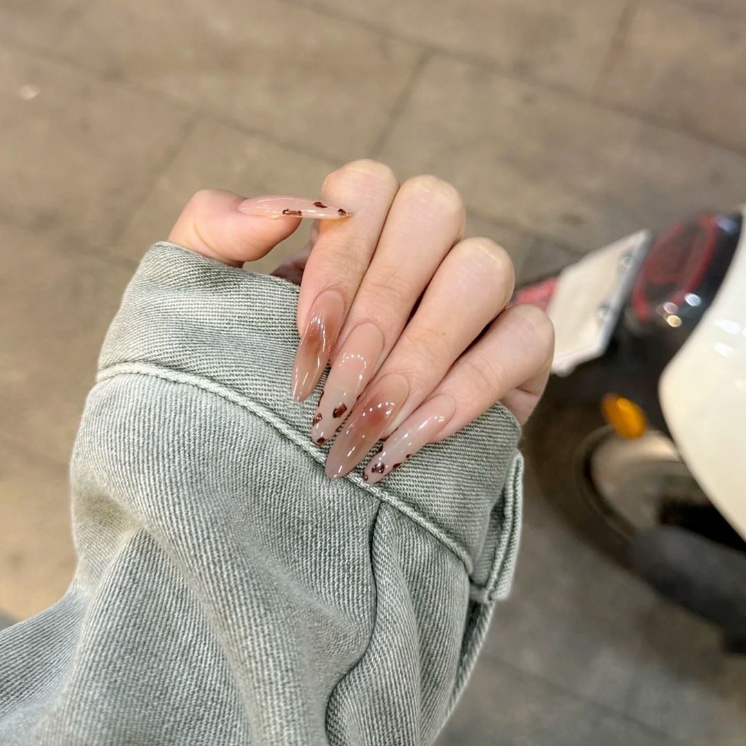 Autunno Inverno Nuove Unghie Fatte a Mano Leopardo Marrone Indossabile Blush Semplice Occhio di Gatto Fresco Di Alta Qualità Ovale Staccabile_voghion.com